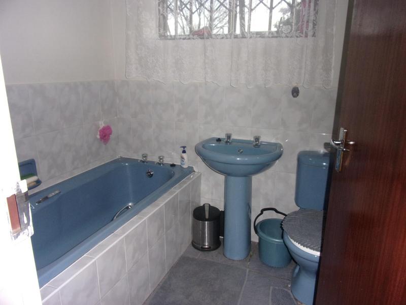 2 Bedroom Property for Sale in Westbourne Eastern Cape